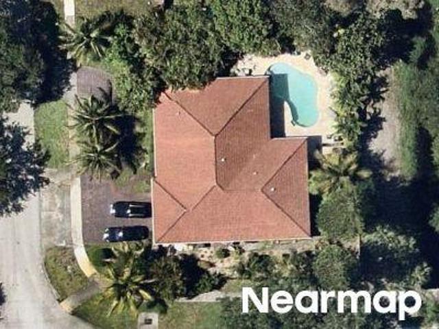 House for sale in Westgate Lake Manor, Plantation