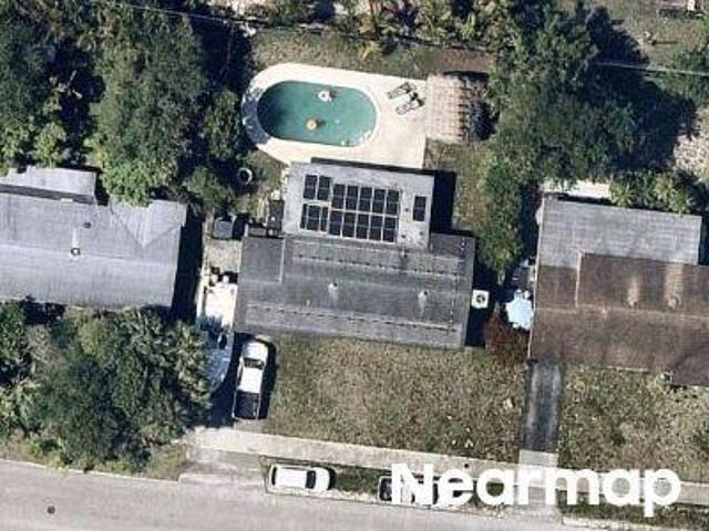 House for sale in Oakland Park, Florida