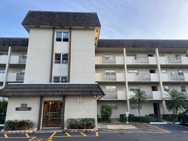 Condo for sale in Lauderhill, Florida