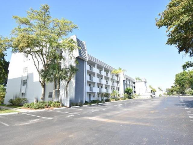 Condo for sale in Lauderhill, Florida