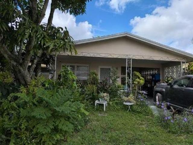House for sale in Tamarac, Florida