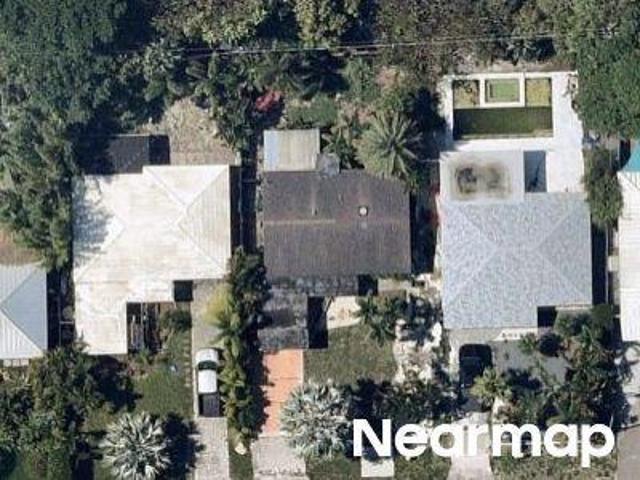 House for sale in Oakland Park, Florida