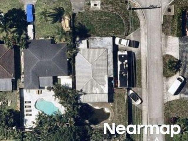 House for sale in Oakland Park, Florida