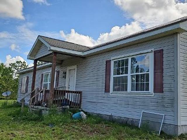 House for sale in Okeechobee, Florida