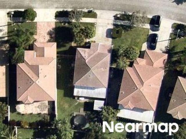 House for sale in Pembroke Pines, Florida