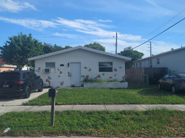 House for sale in Pompano Beach, Florida