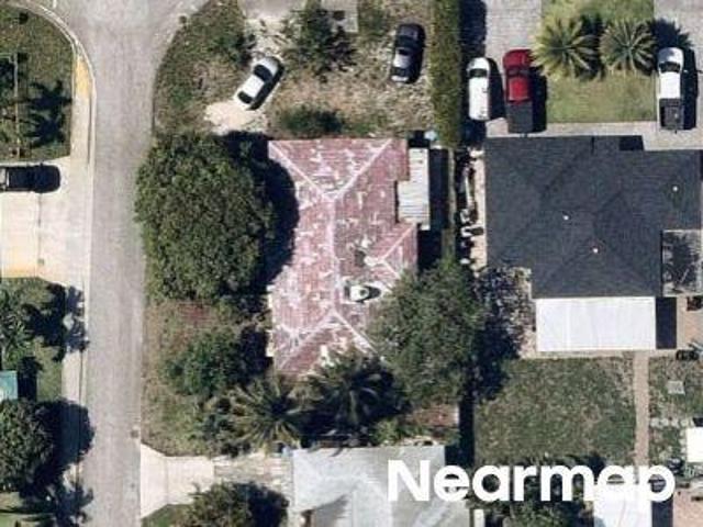 House for sale in Oakland Park, Florida