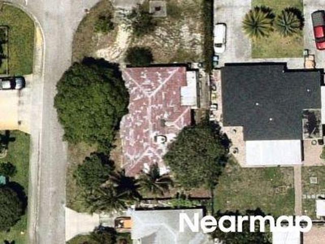 House for sale in Oakland Park, Florida
