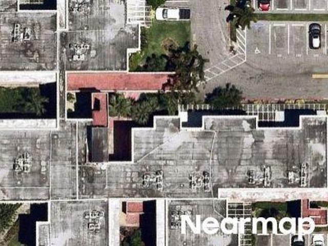 Condo for sale in Plantation, Florida