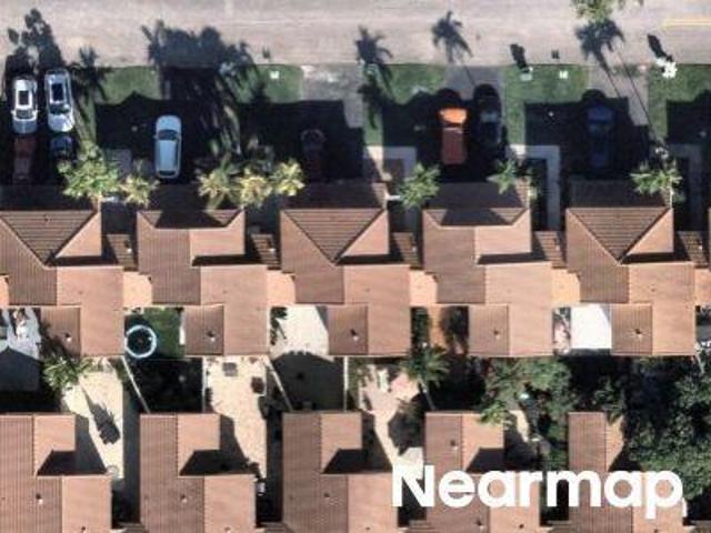 House for sale in Pembroke Pines, Florida