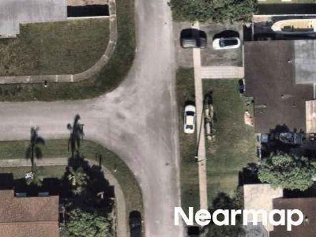 House for sale in Pembroke Pines, Florida