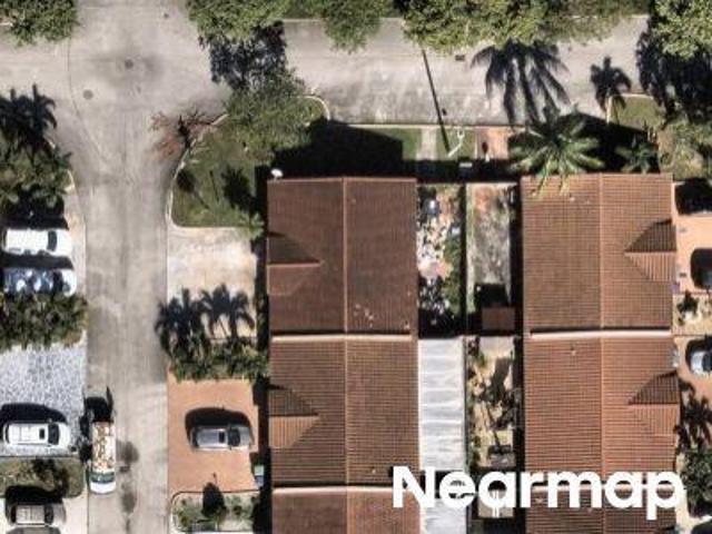 Townhouse for sale in Hialeah