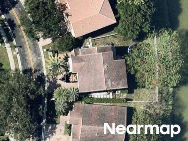 House for sale in Pembroke Pines, Florida