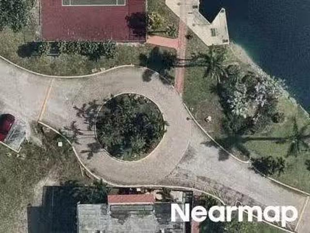 House for sale in Miami