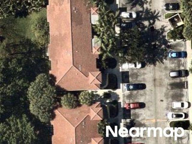 Condo for sale in Pembroke Pines, Florida