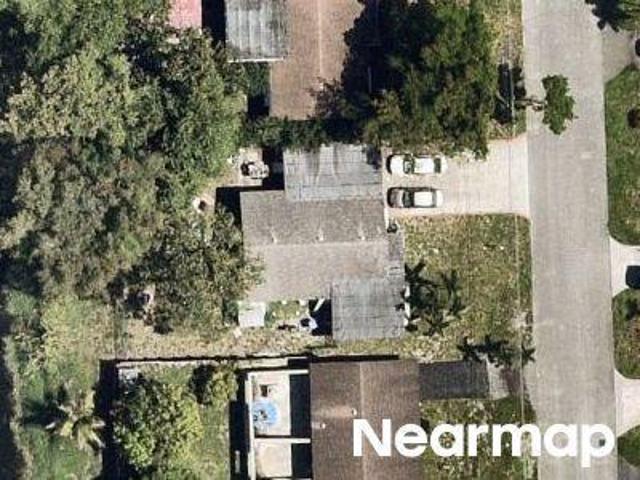 House for sale in Pembroke Pines, Florida