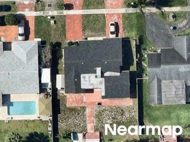 House for sale in Pembroke Pines, Florida