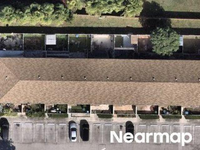 Townhouse for sale in Margate, Florida