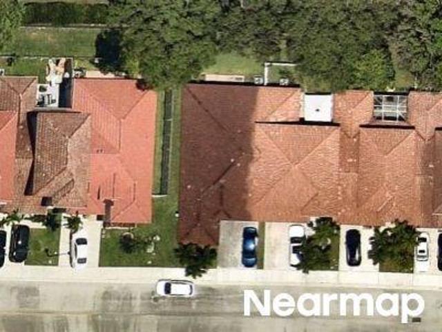 House for sale in Pembroke Pines, Florida