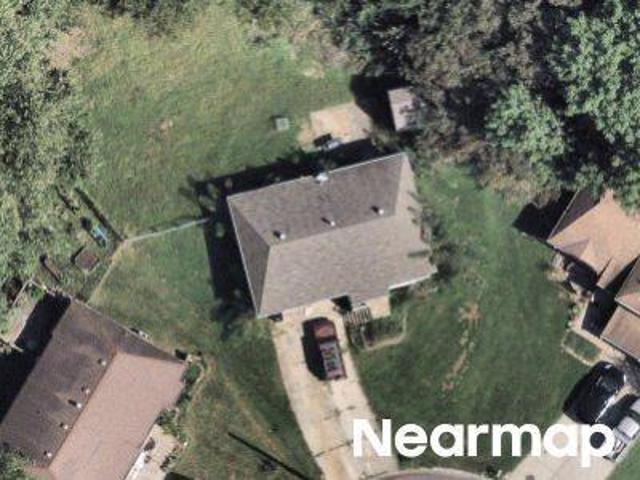 House for sale in Blue Springs, Jackson County