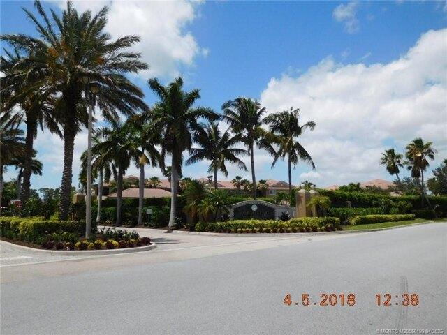 Condo for sale in Jensen Beach