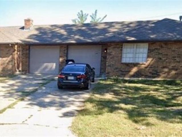 House for sale in Blue Springs, Missouri