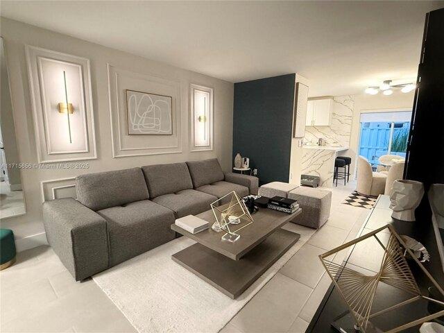 Condo for sale in Pembroke Pines