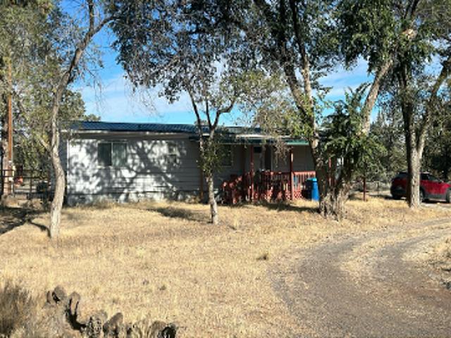 House for sale in Redmond, Deschutes County