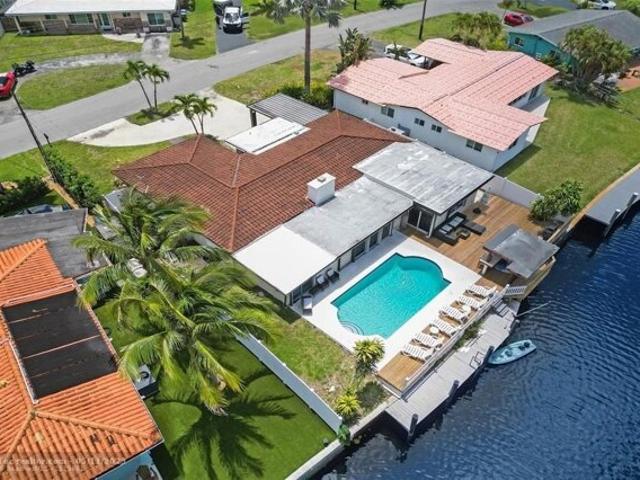 House for sale in Oakland Park