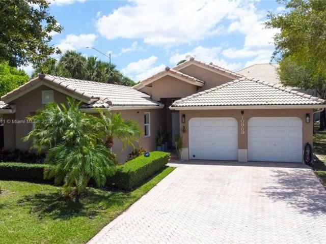 House for sale in Doral