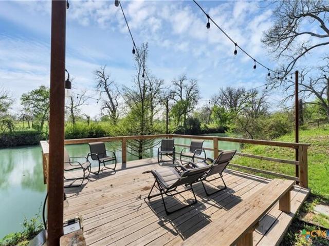 House for sale in Martindale, Texas