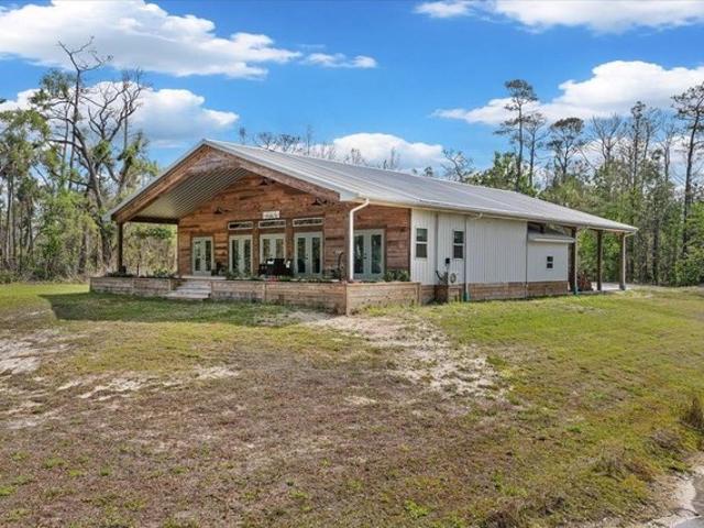 House for sale in Steinhatchee, Florida