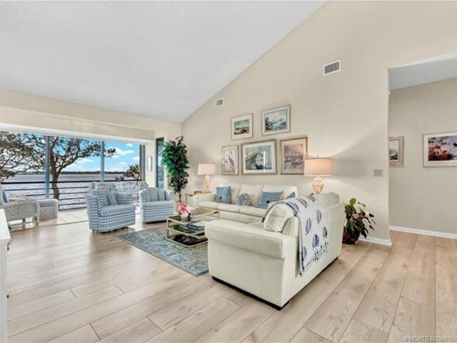 Condo for sale in Palm City