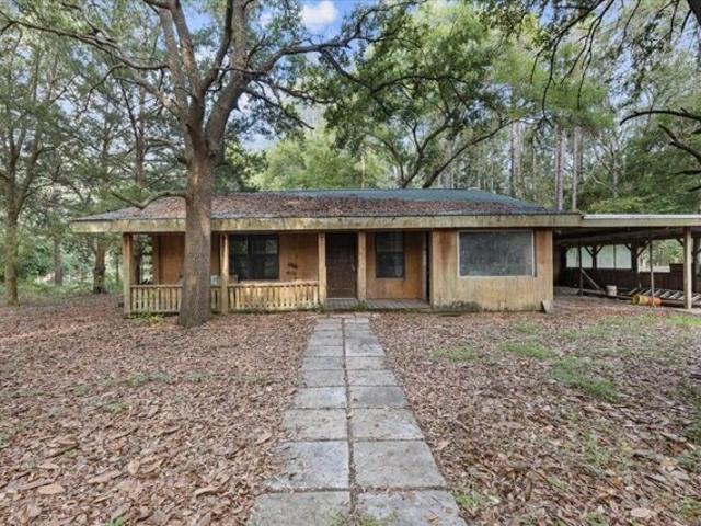House for sale in Bell
