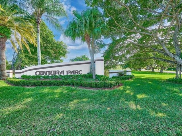 House for sale in Coconut Creek, Florida