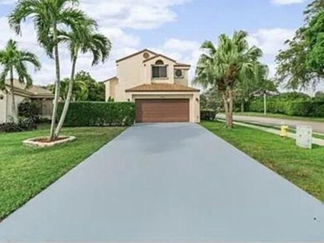 House for sale in Coconut Creek
