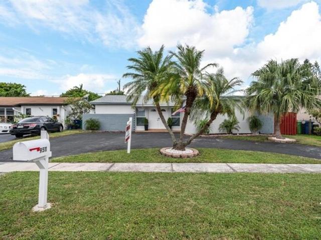 House for sale in Sunrise, Florida