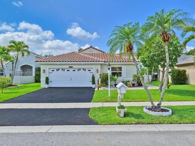 House for sale in Pembroke Pines