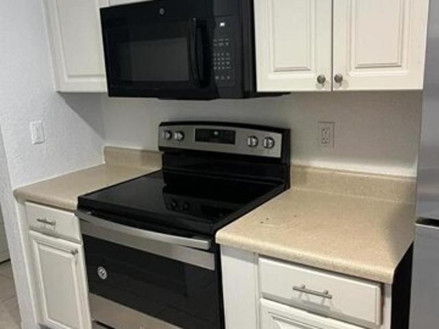Condo for sale in Lauderhill Condo for sale in Lauderhill
