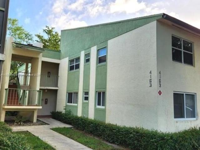 Condo for sale in Coral Springs