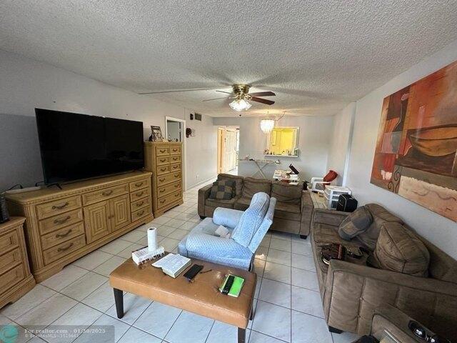 Condo for sale in Plantation