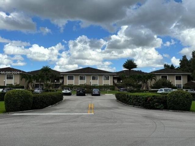 Condo for sale in Plantation