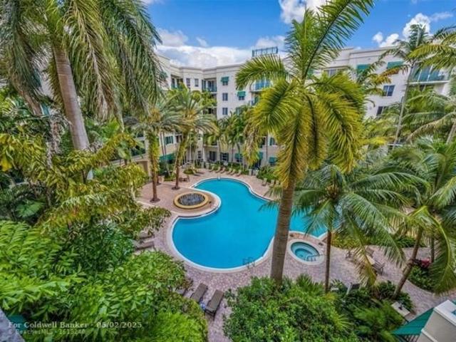 Condo for sale in Plantation