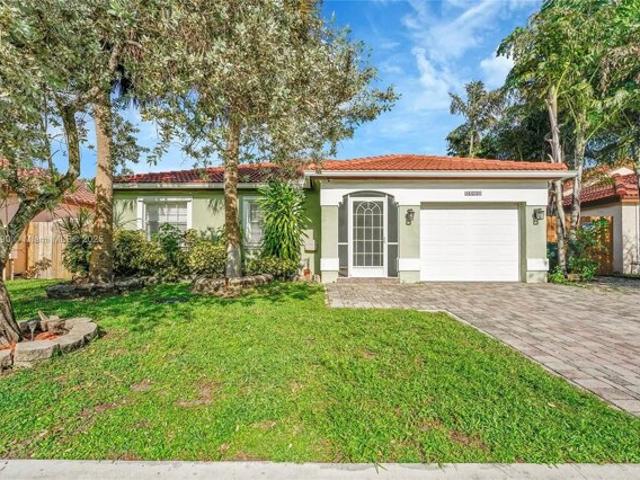 House for sale in Coconut Creek, Florida