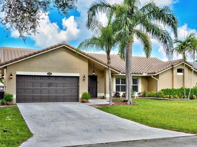 House for sale in Coconut Creek, Florida