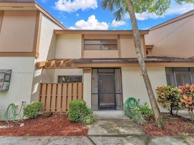 House for sale in Coconut Creek, Florida