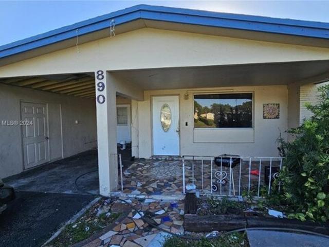 House for sale in Lauderhill