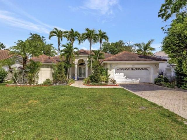 House for sale in Lauderhill