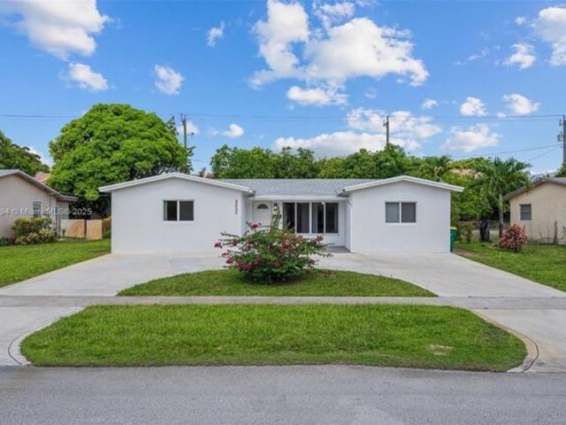 House for sale in Lauderhill