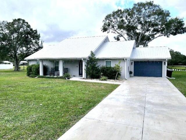 House for sale in Okeechobee